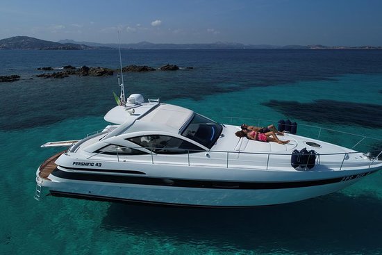 Pershing 43