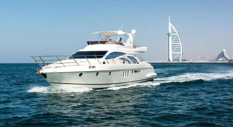 Azimut 62