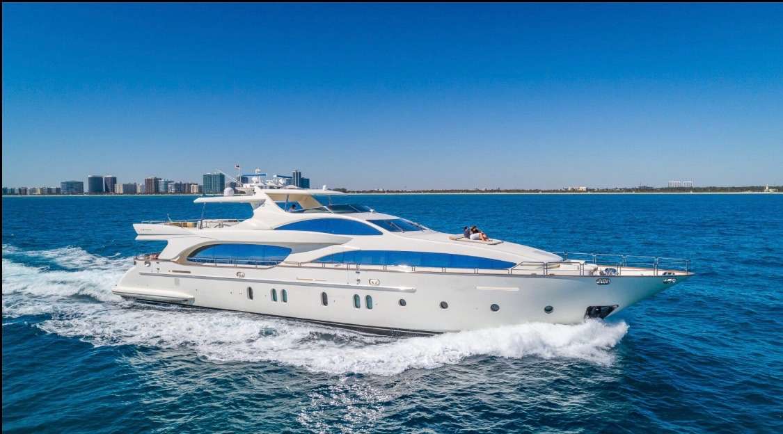 Azimut 116
