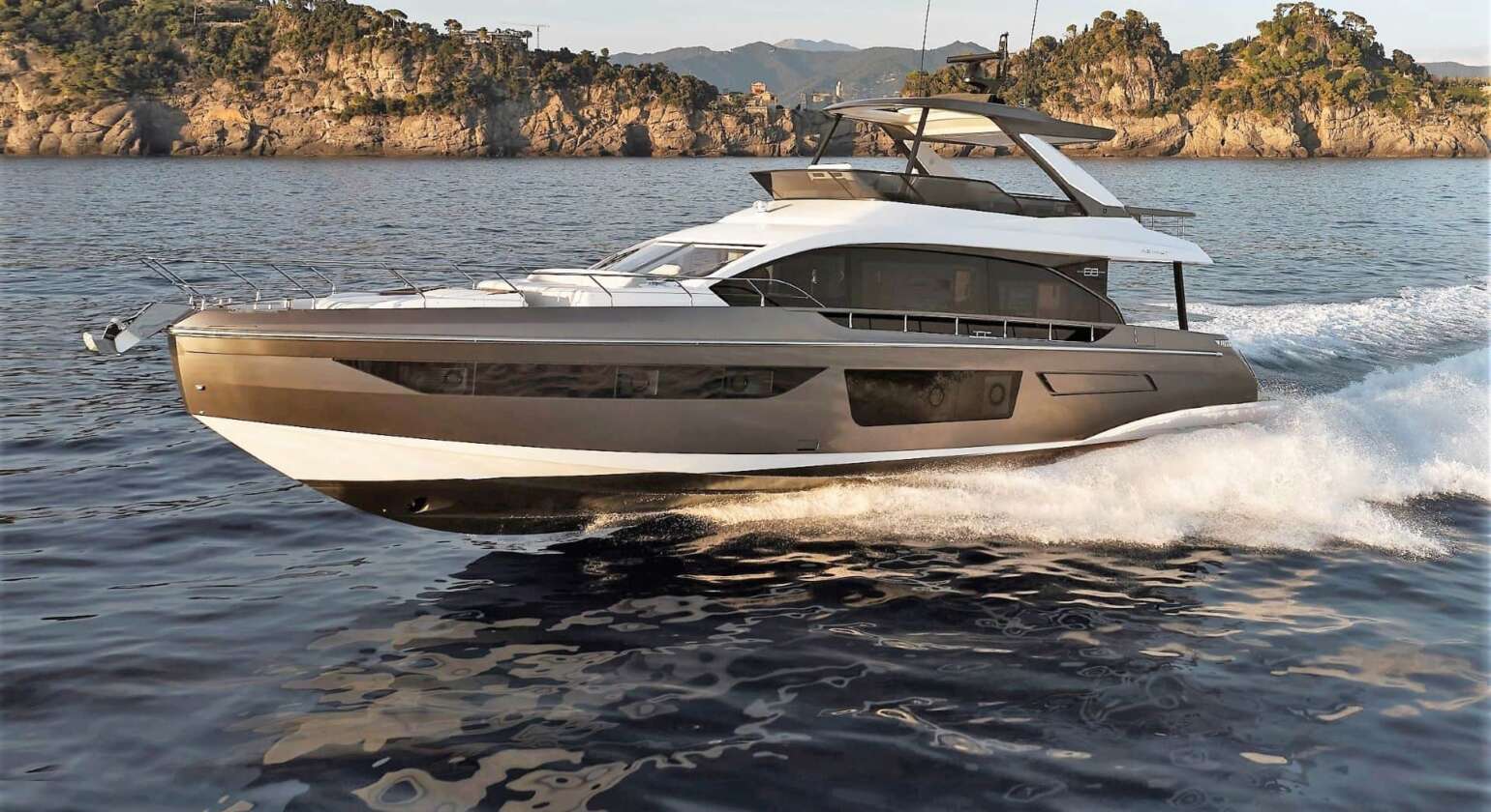 Azimut 68