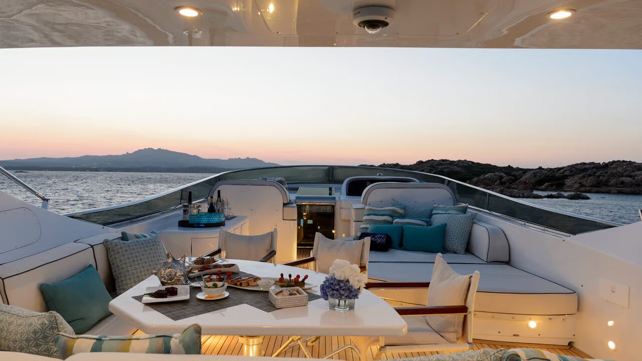 Charter the luxury MAIORA 32 yacht AMAYA. 5 cabins, 11 guests, recently refitted. Explore Porto Cervo, the Costa Smeralda, and Sardinia in ultimate style.