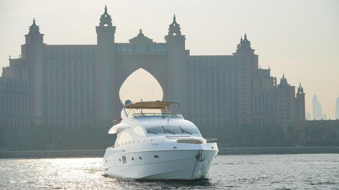 Best Destinations & Things to Do in Dubai | Yacht Rental Riviera Boat