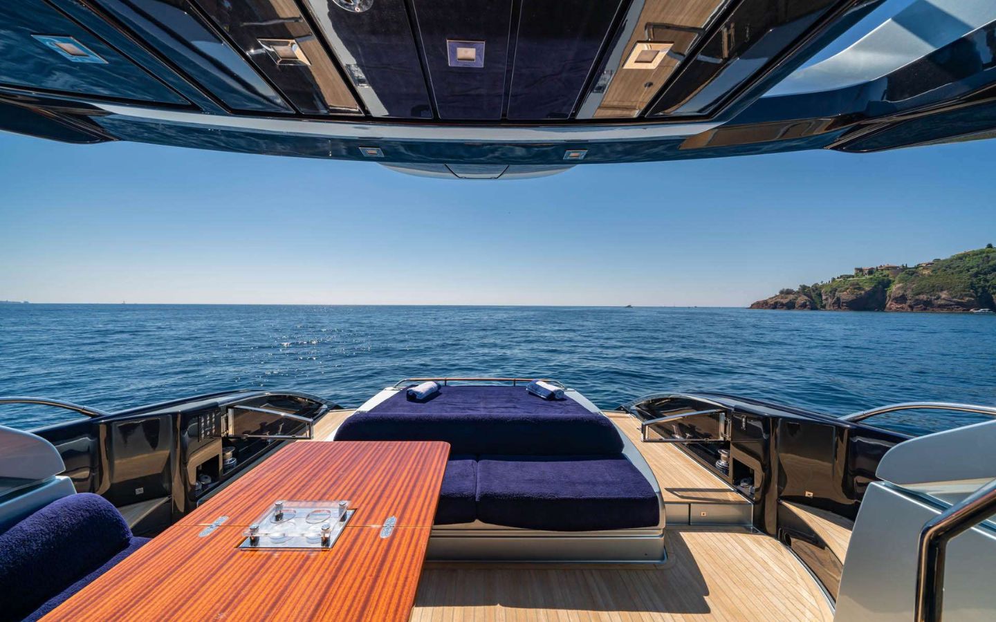 rent a yacht sardinia