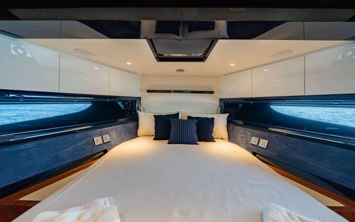 rent a yacht sardinia