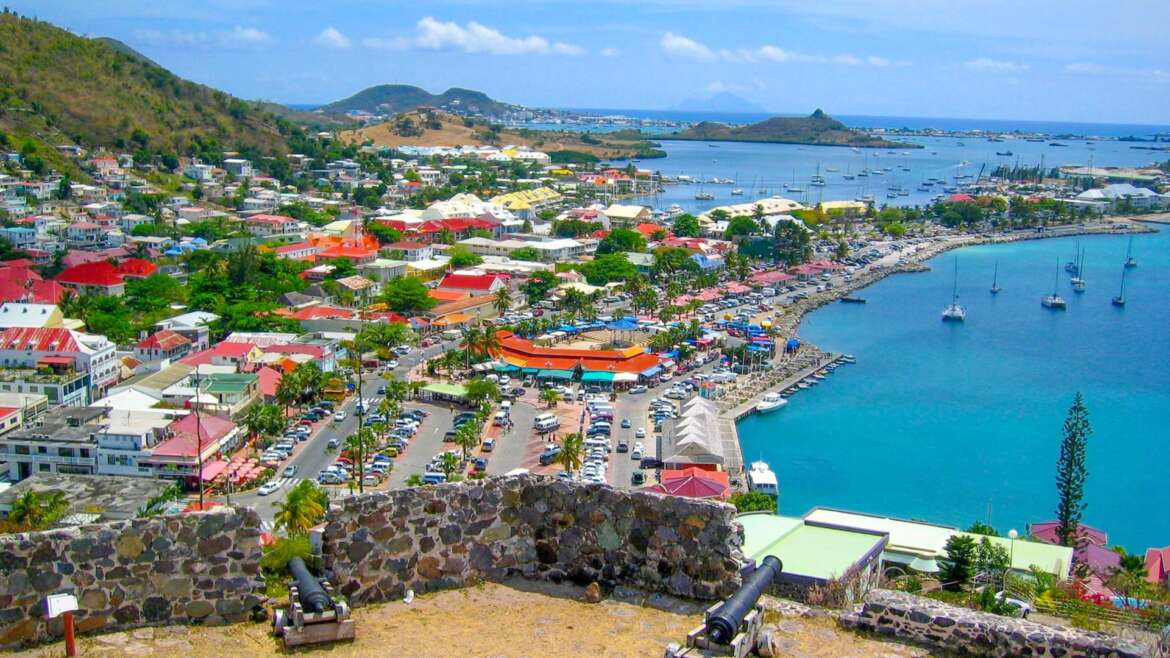 Sint Maarten vs St Barth