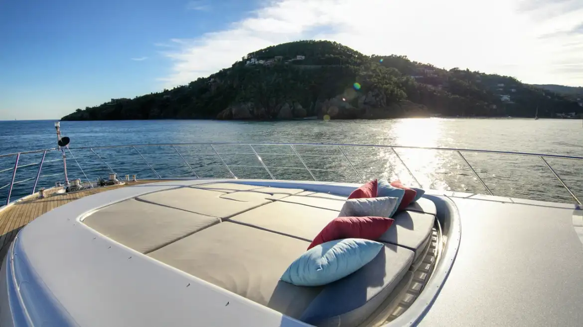 Cannes Yacht Charter Itinerary | French Riviera Sailing Stories