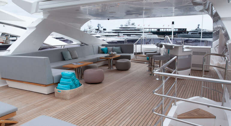 Sunseeker SONISHI Yacht Charter Cannes | Riviera Boat