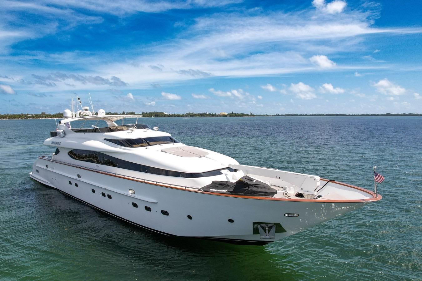 Maiora 110 luxury yacht charter in Miami