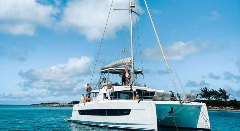 Bali 4.6 Catamaran Charter Bahamas | M LEGACY