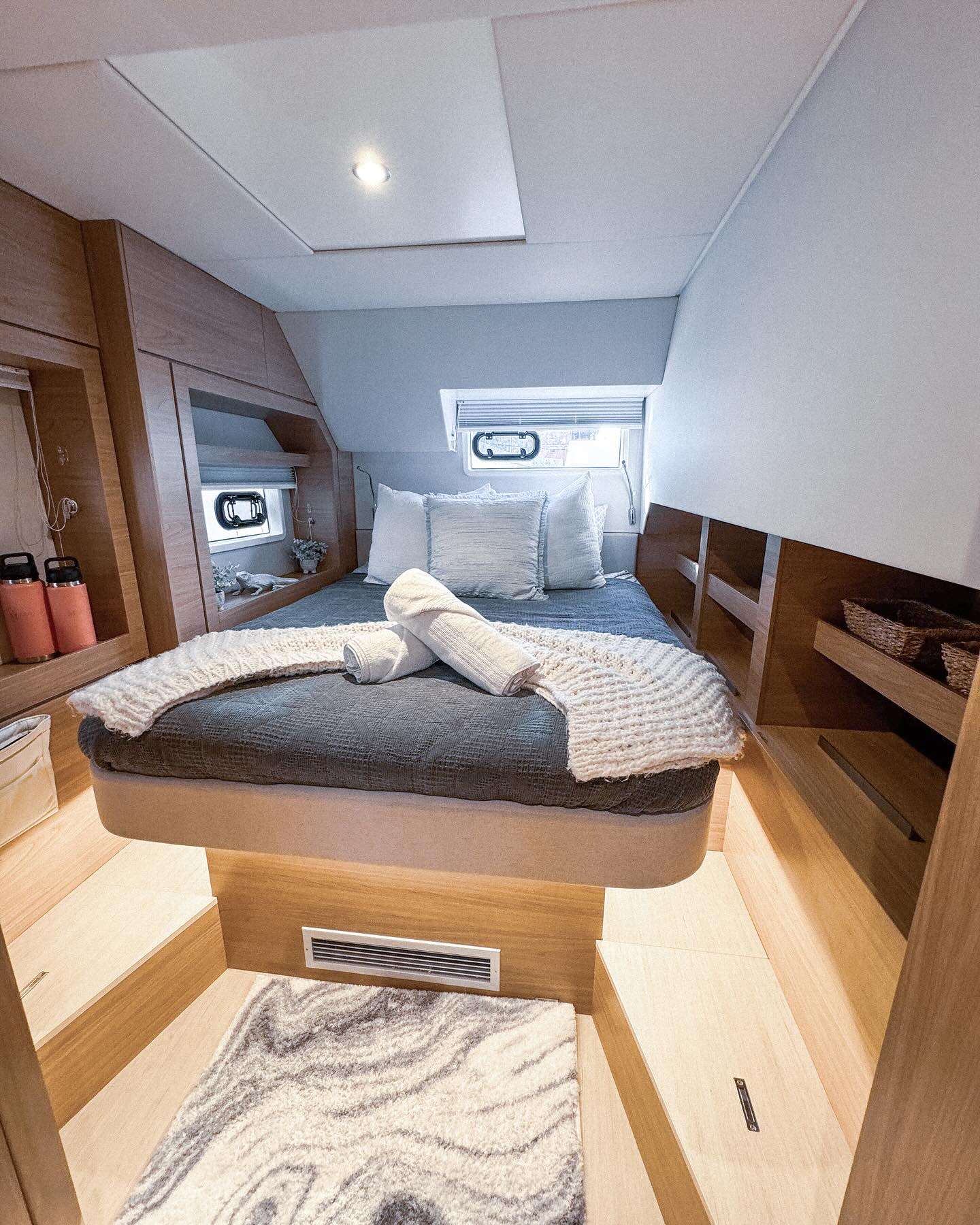 Bali 4.6 luxury catamaran charter in the Bahamas