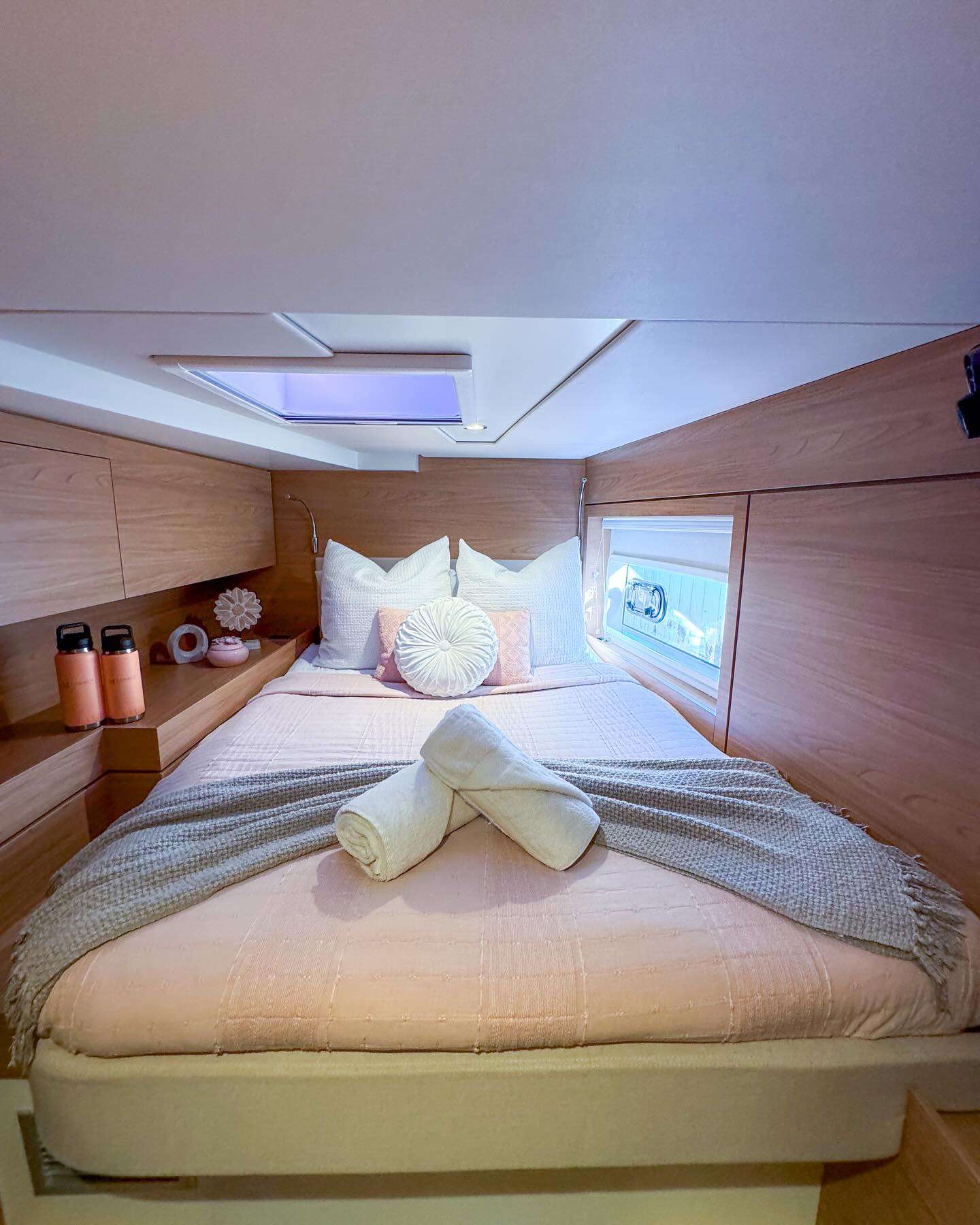 Bali 4.6 luxury catamaran charter in the Bahamas