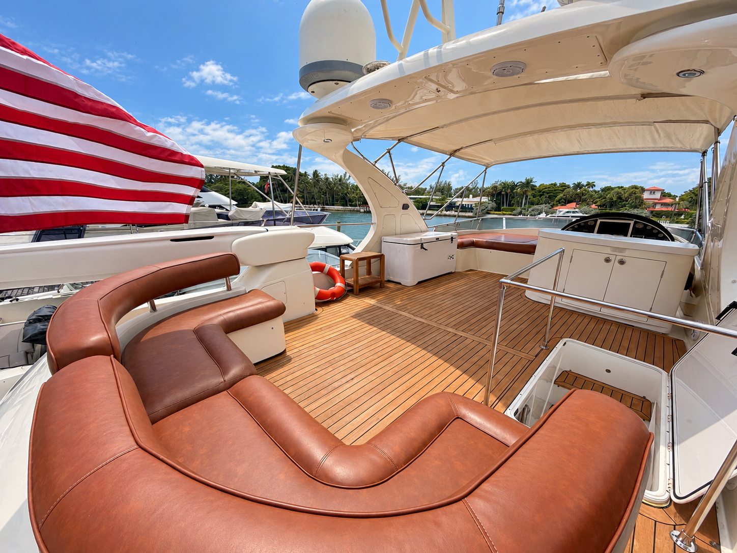 Aicon Ronin 75-foot luxury yacht in Miami featuring four private cabins, three bathrooms, and accommodation for up to 13 guests.