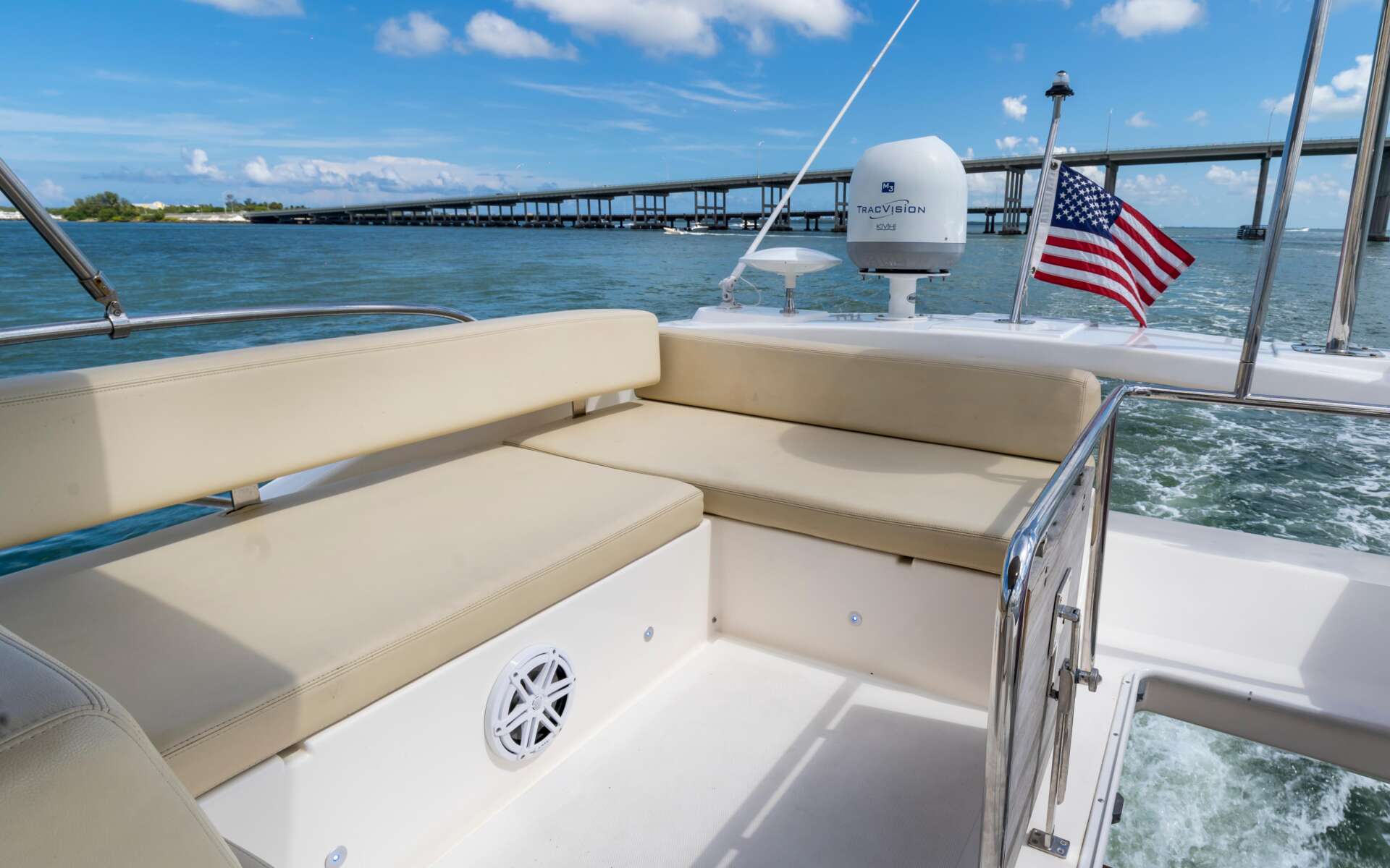 42-foot Azimut motor yacht available for private charter in Hollywood, Florida
