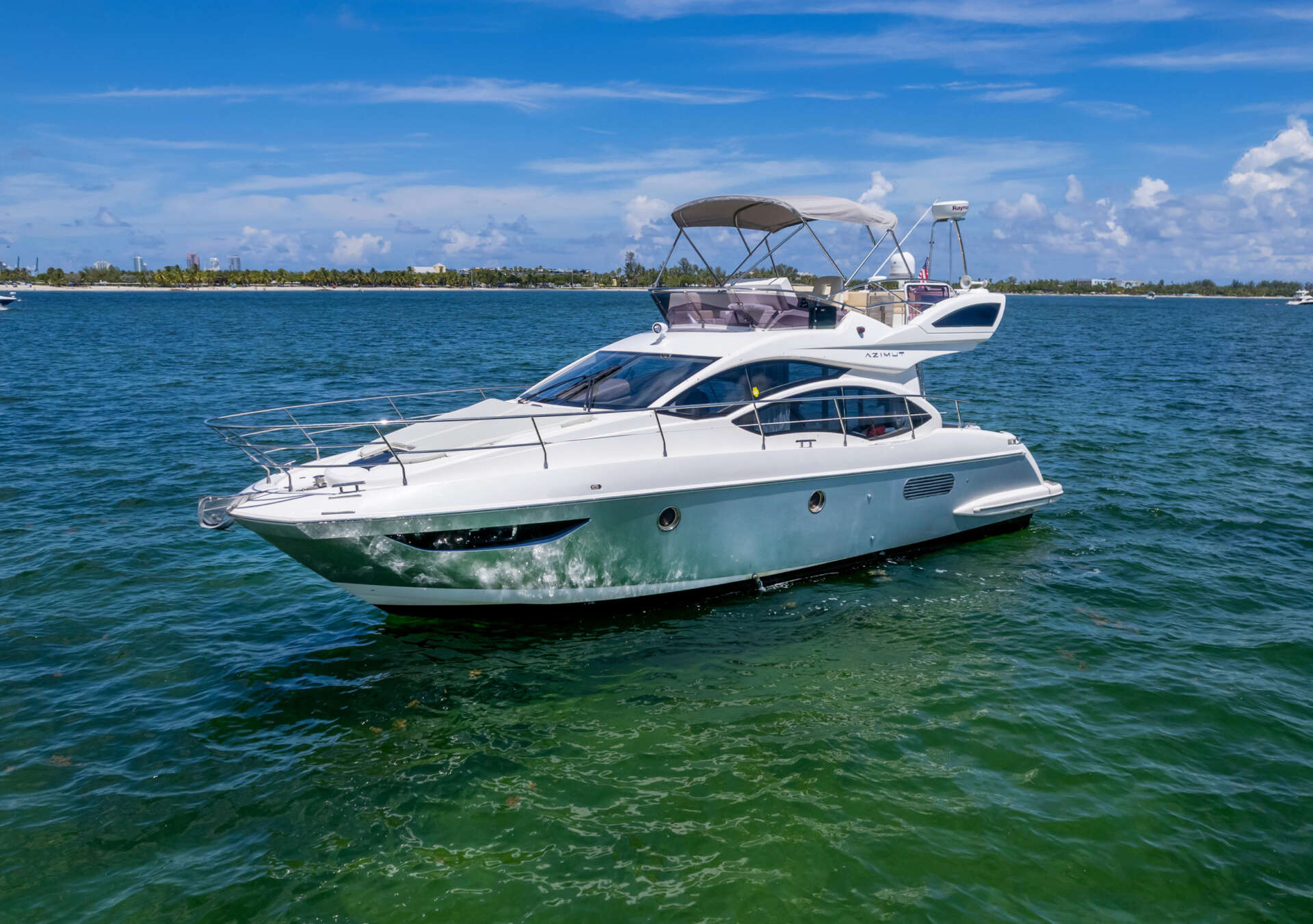 42-foot Azimut motor yacht available for private charter in Hollywood, Florida