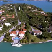 Star Island Miami Yacht Cruise | Luxury Yacht Charter